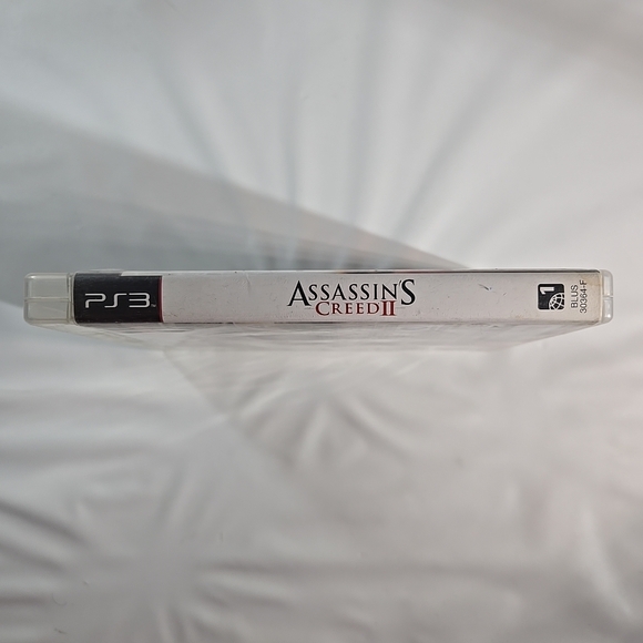Sony Assassin's Creed II for PS3 - Red and White - Picture 9 of 9